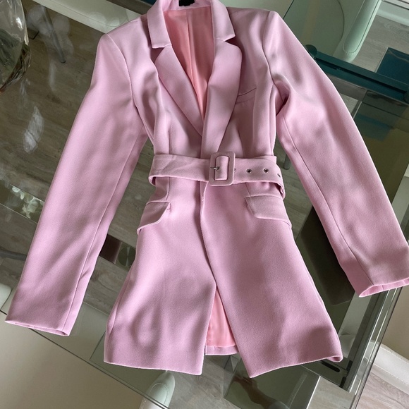 Pink jacket - Picture 1 of 5